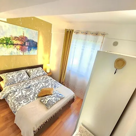 Apartment Lucija Rovinj Exterior photo