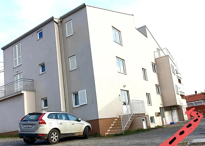 Apartment Lucija